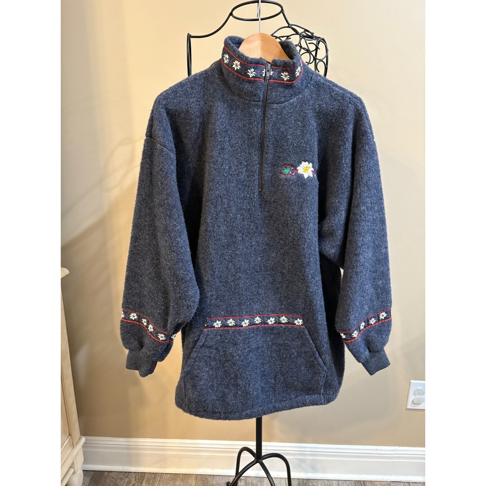 Vtg. Art Unlimited USA Gray Blue Fleece 3/4 Embroidered Scandi Floral Pullover